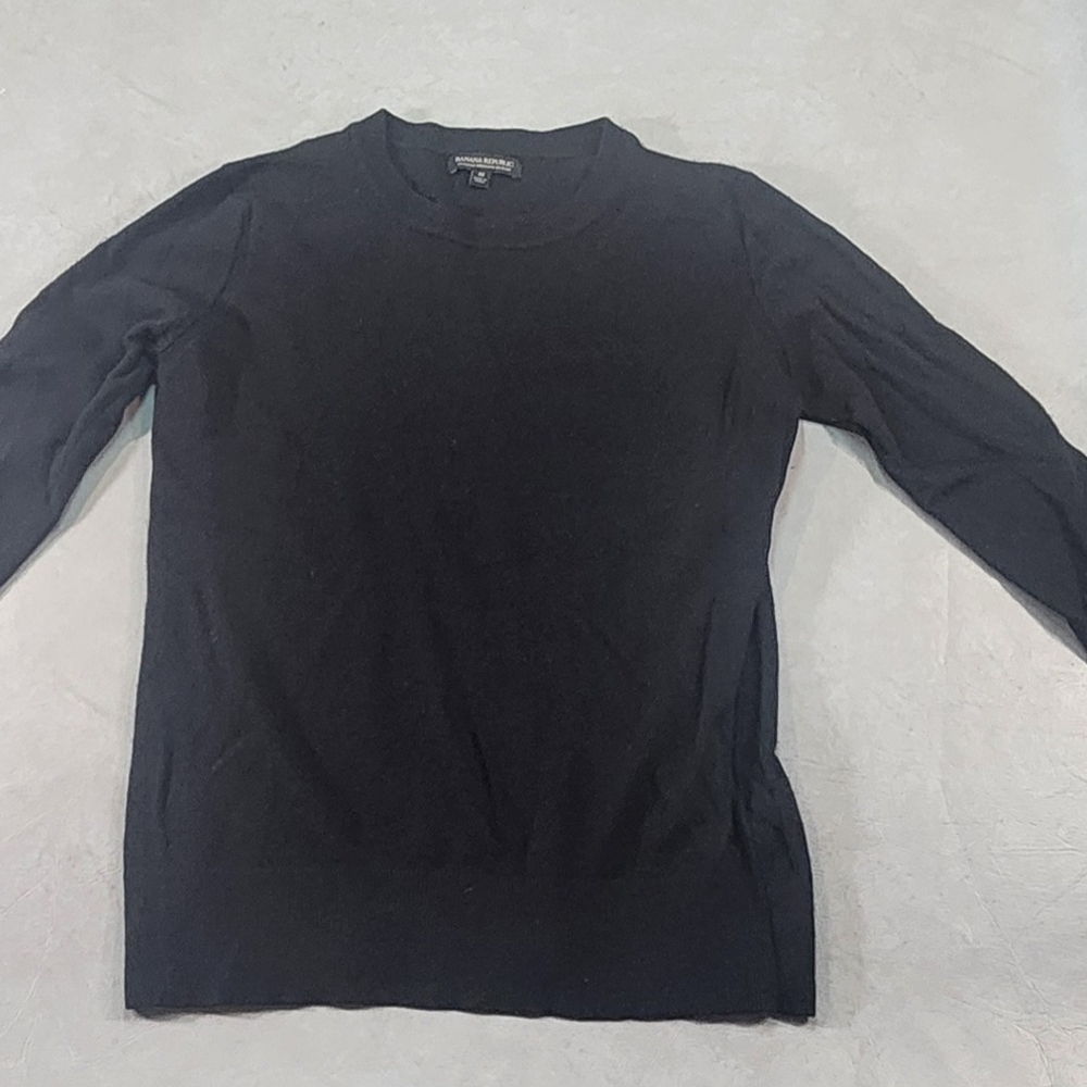 Banana Republic Merino Wool Black Crew Neck Sweater